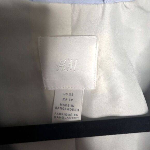 H&M Women's Light Blue Preppy Double-Breasted Blazer - Picture 6 of 7